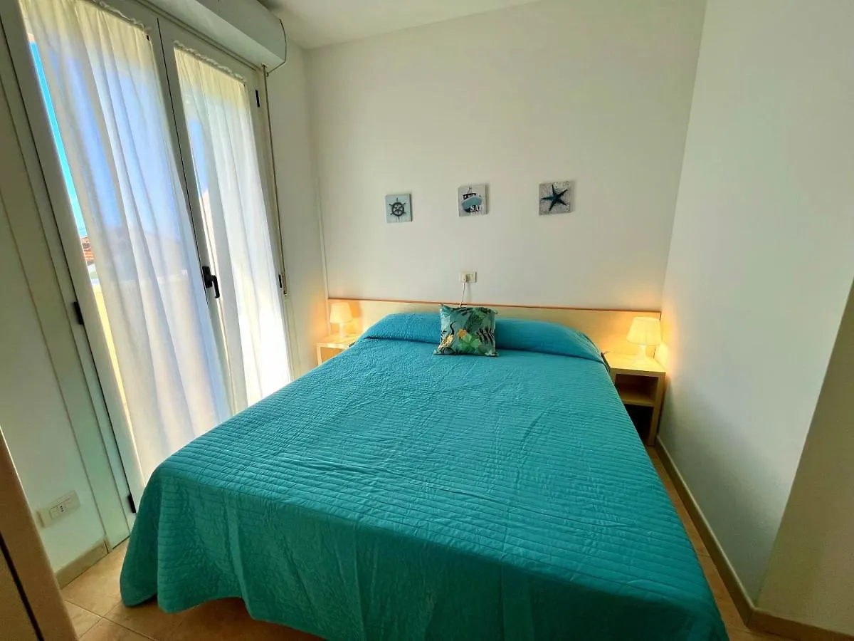 ** Apart Otel Residence Frontemare Rimini İtalya