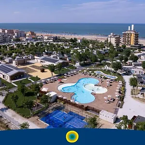 4* Prázdninový areál Family Village
