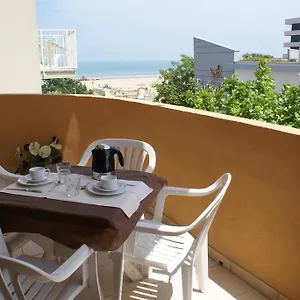 Aparthotel Domus ****